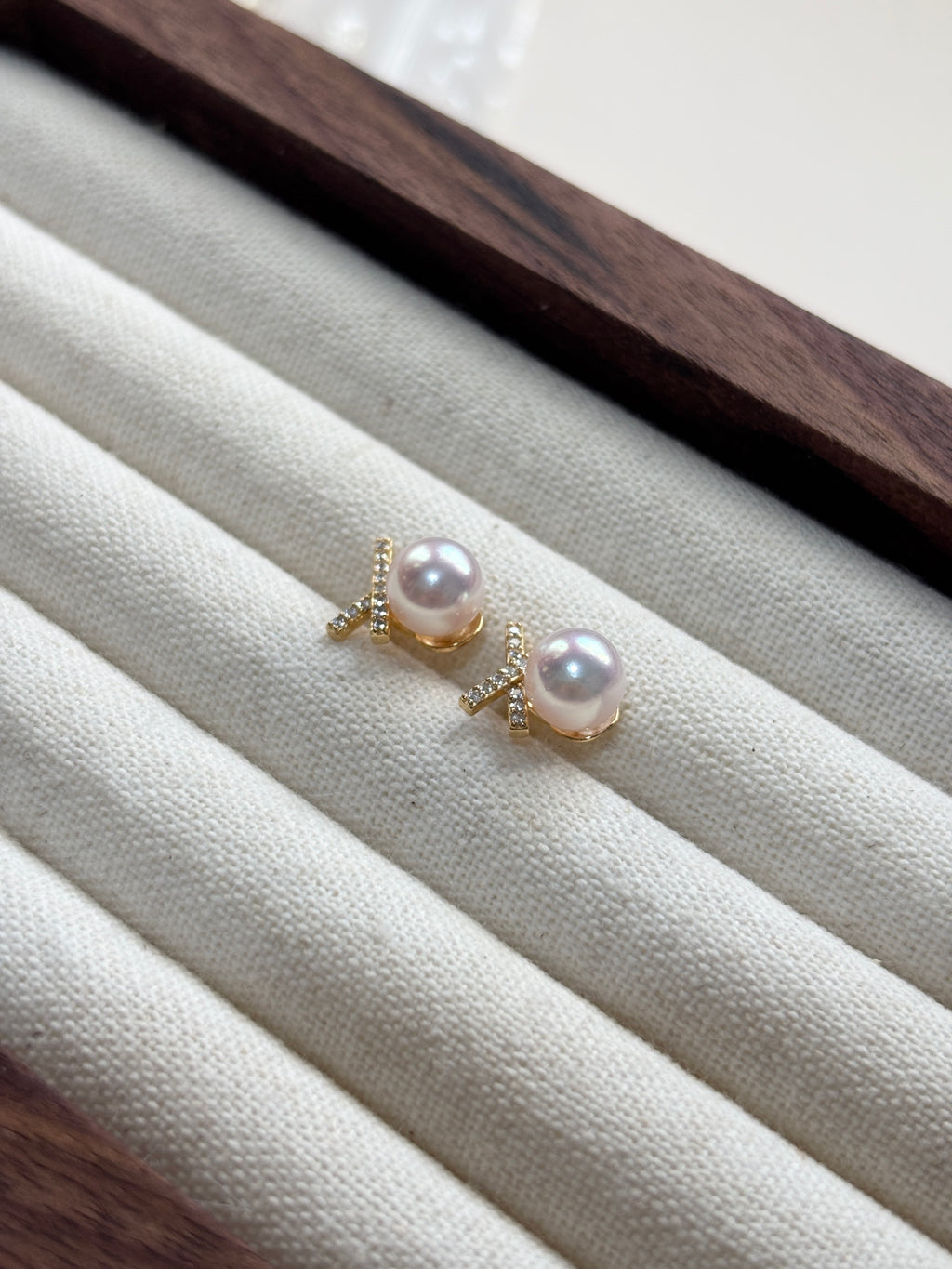[Athena] Petit Ribbon Akoya Studs