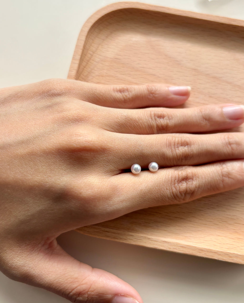 [Christine] 4-4.5mm Akoya Pearl Ear Stud