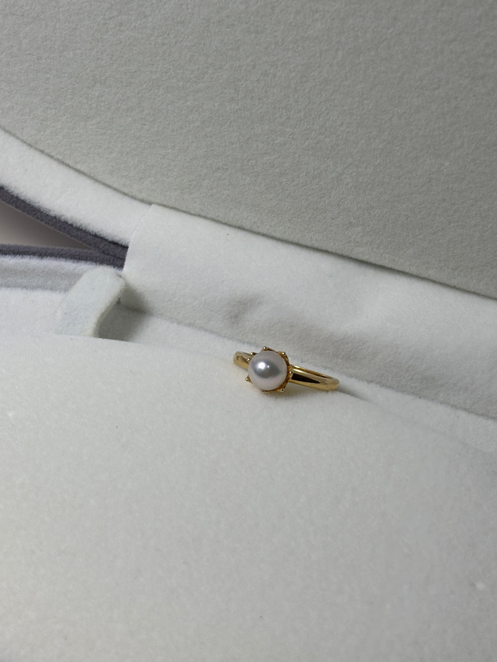 [Royal] Moonlight Ring