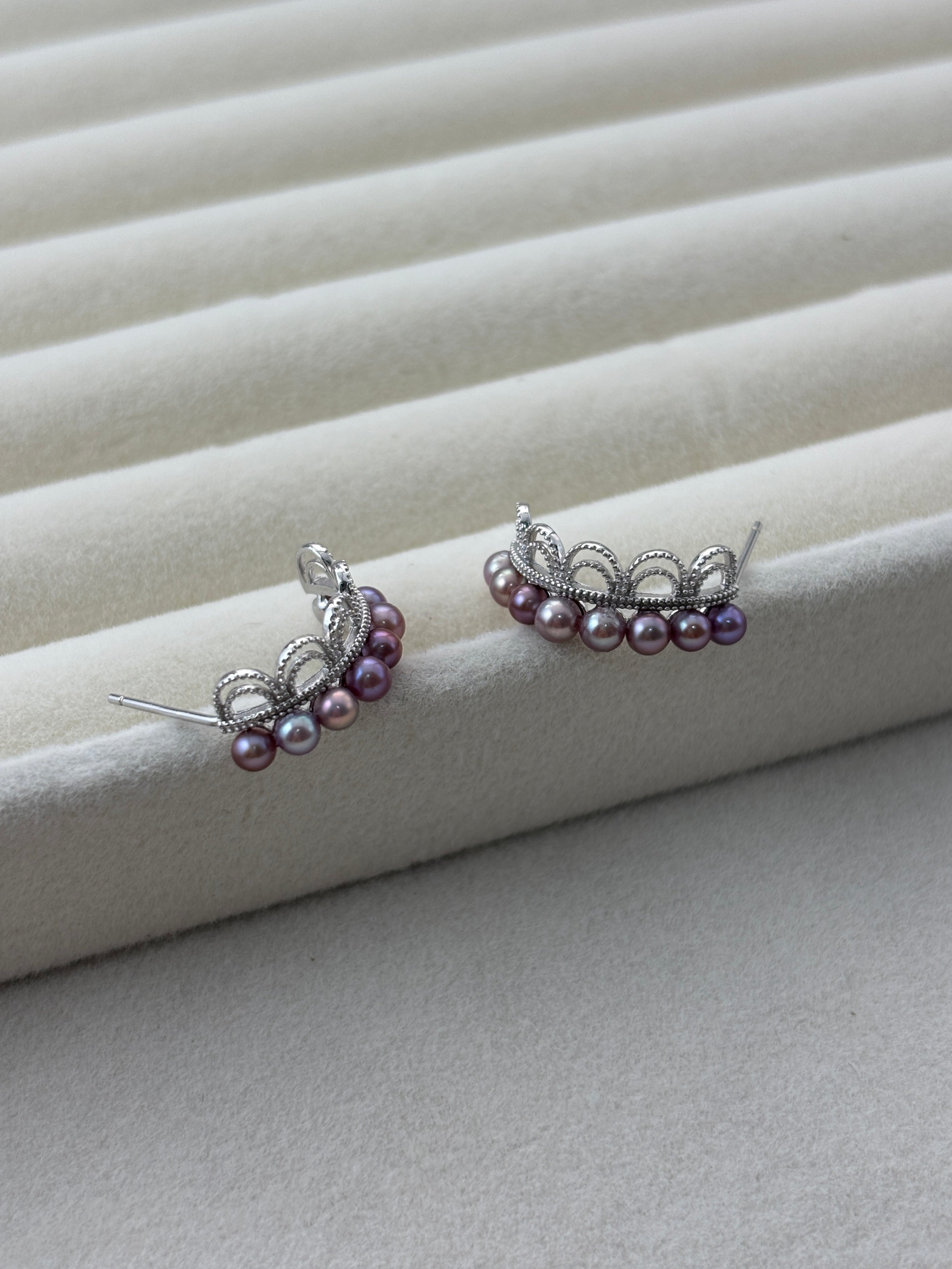 [Fiona] Purple Pearl Crown Ear Stud