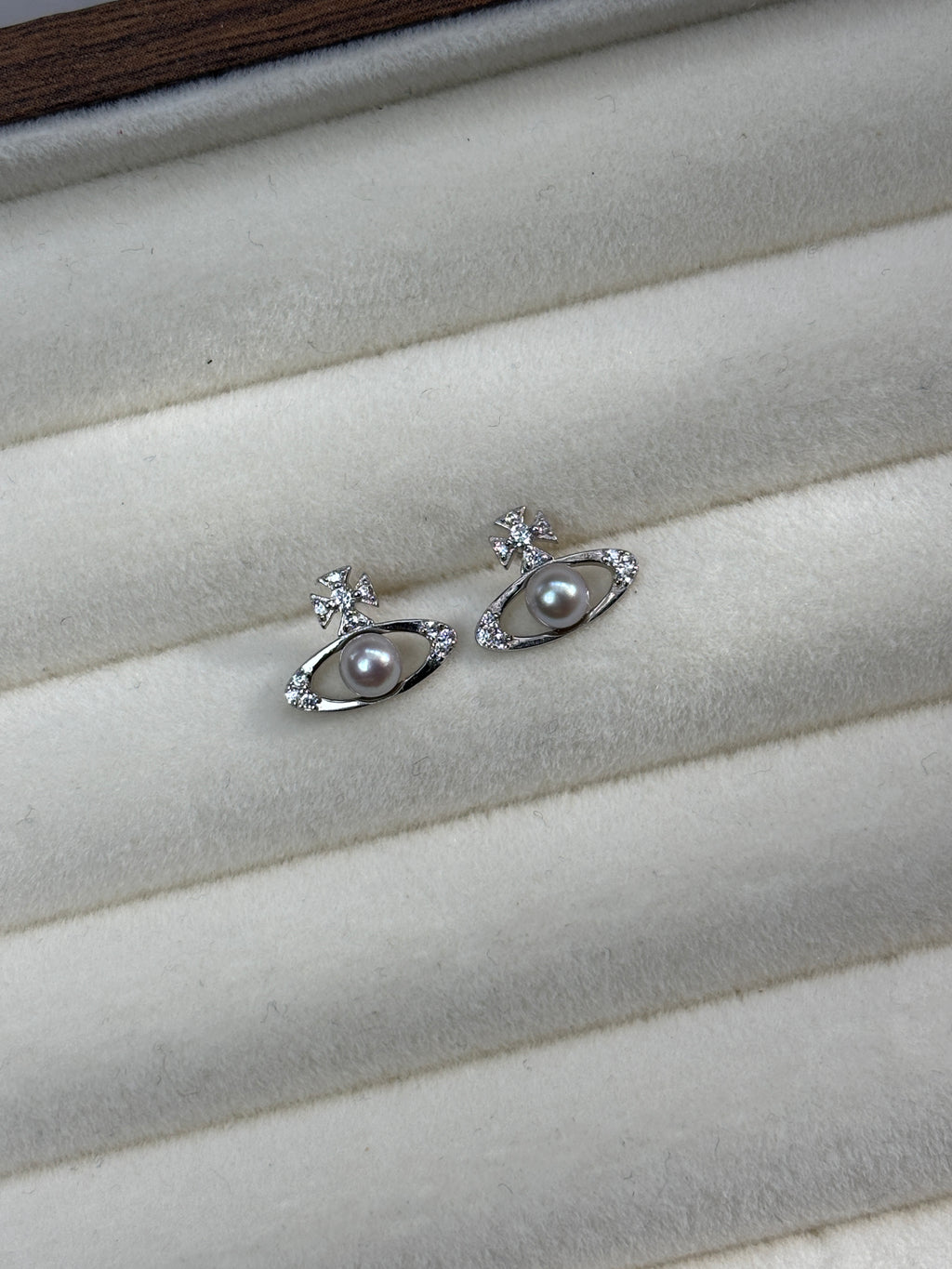 [Leia] Pearl Earring