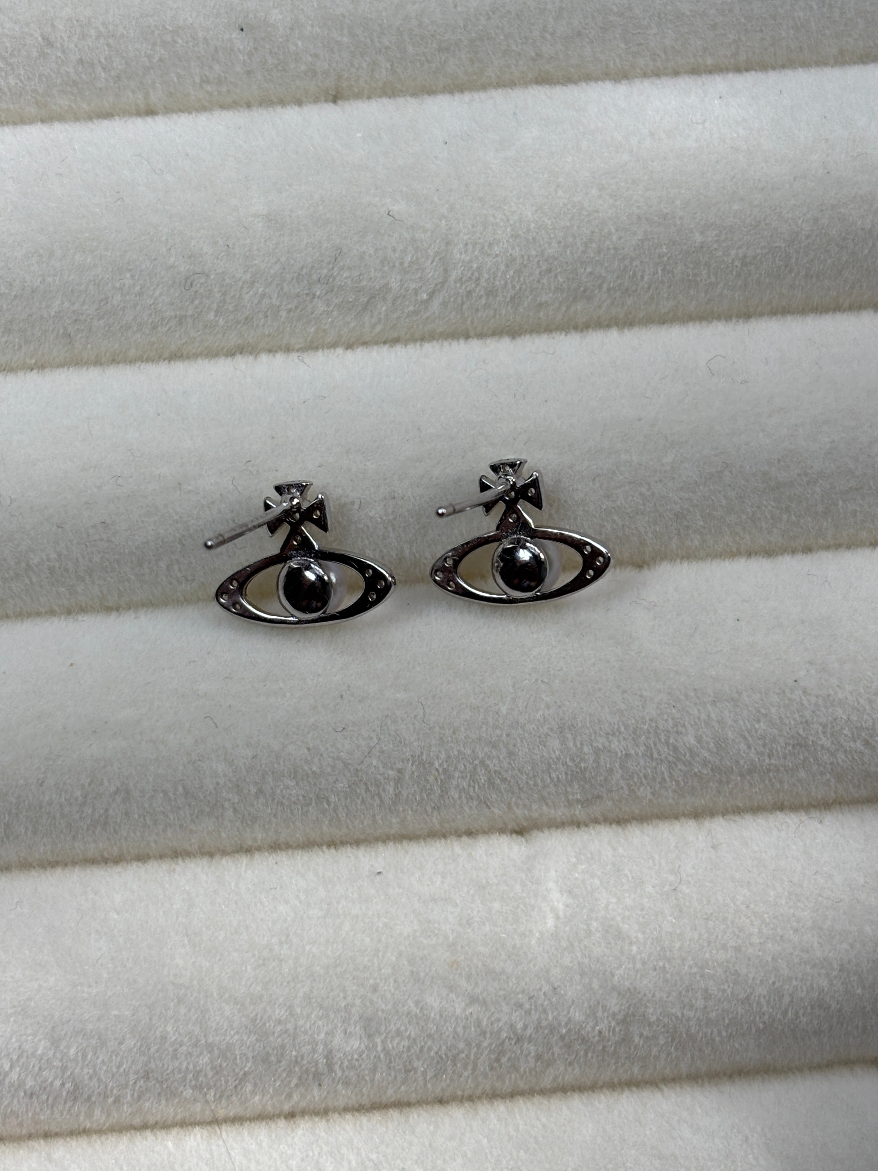[Leia] Pearl Earring
