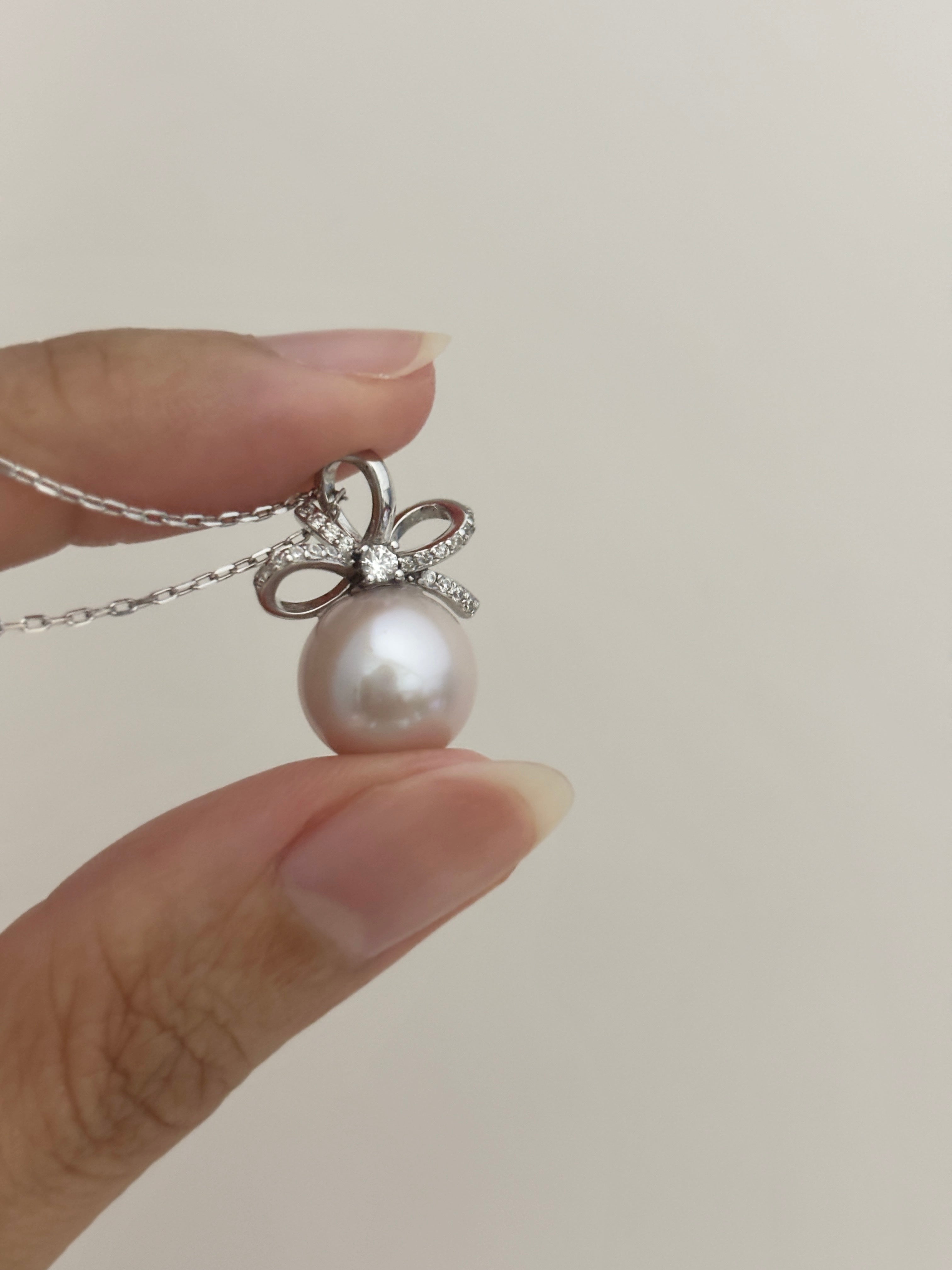 [Charlotte] Pastel Purple Bow Tie Necklace