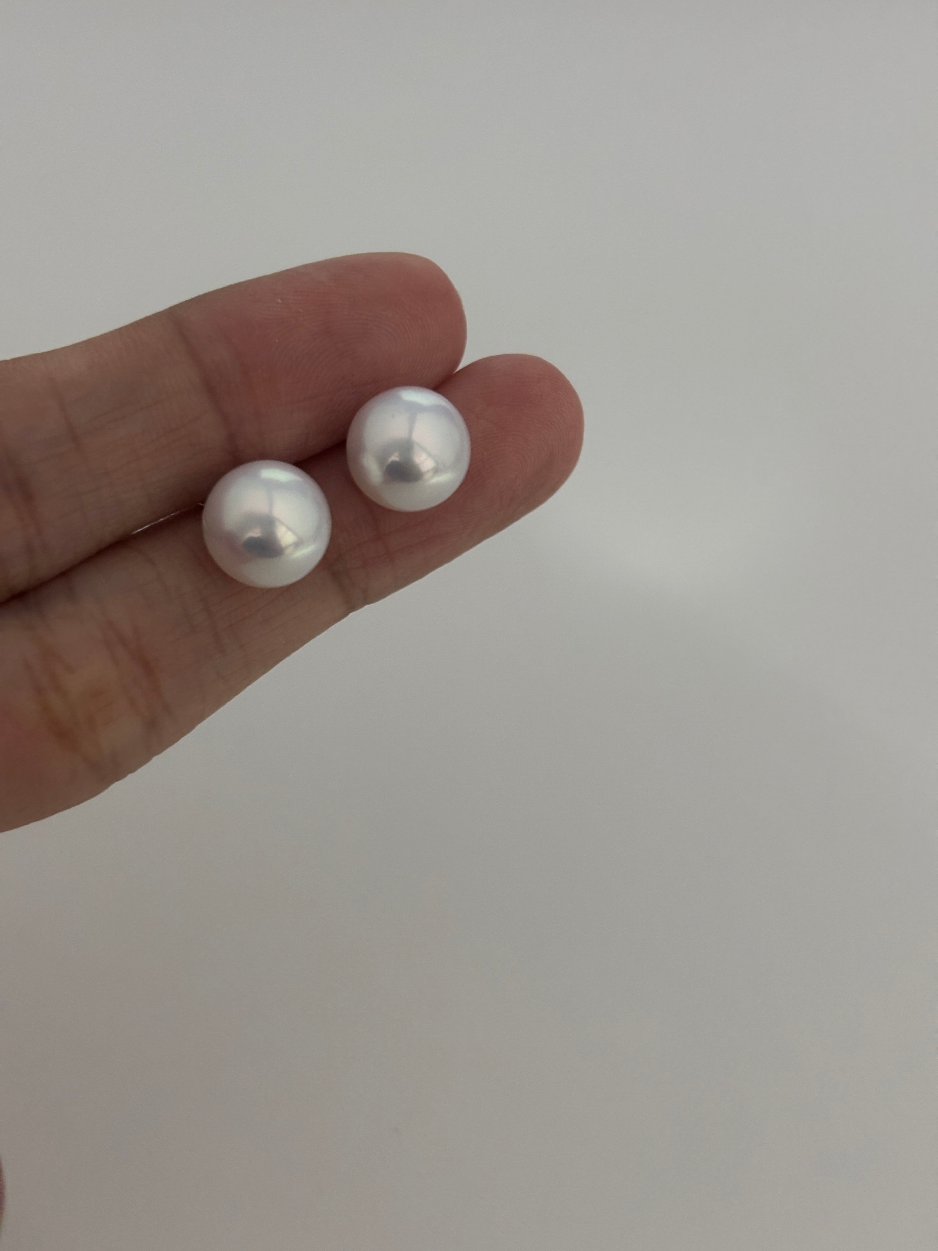 [Ella] 9.5mm Pearl Stud