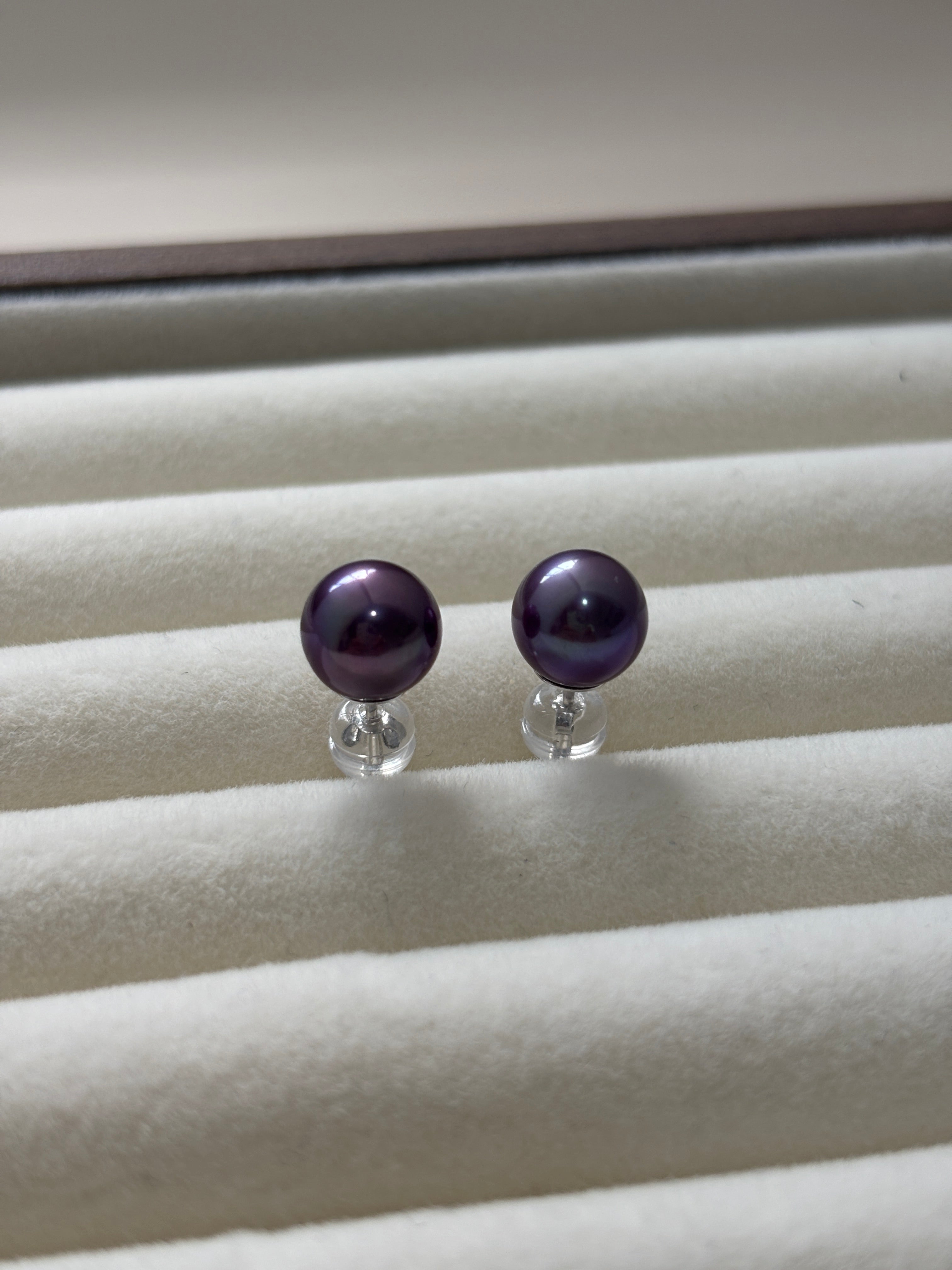 [Victoria] 8.5-9mm Plum Edison Pearl Earring