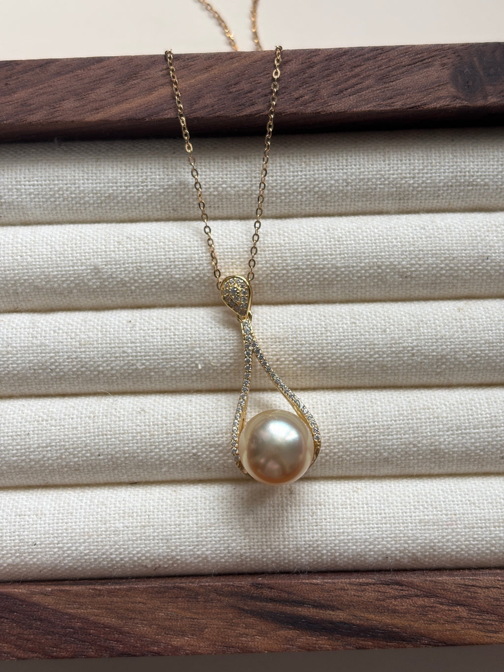 [Elanor] South Sea Pearl Necklace