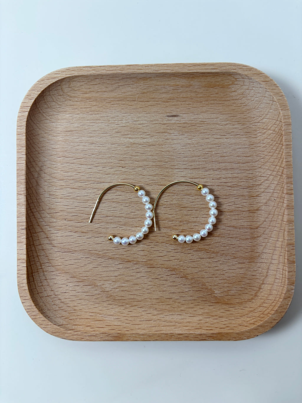 [Cady] Cool Girl Ear Loop