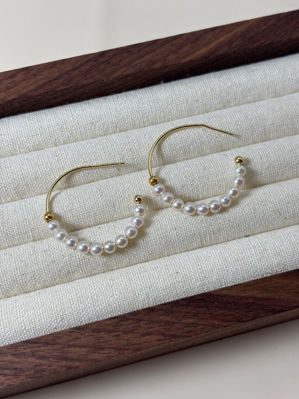 [Cady] Cool Girl Ear Loop