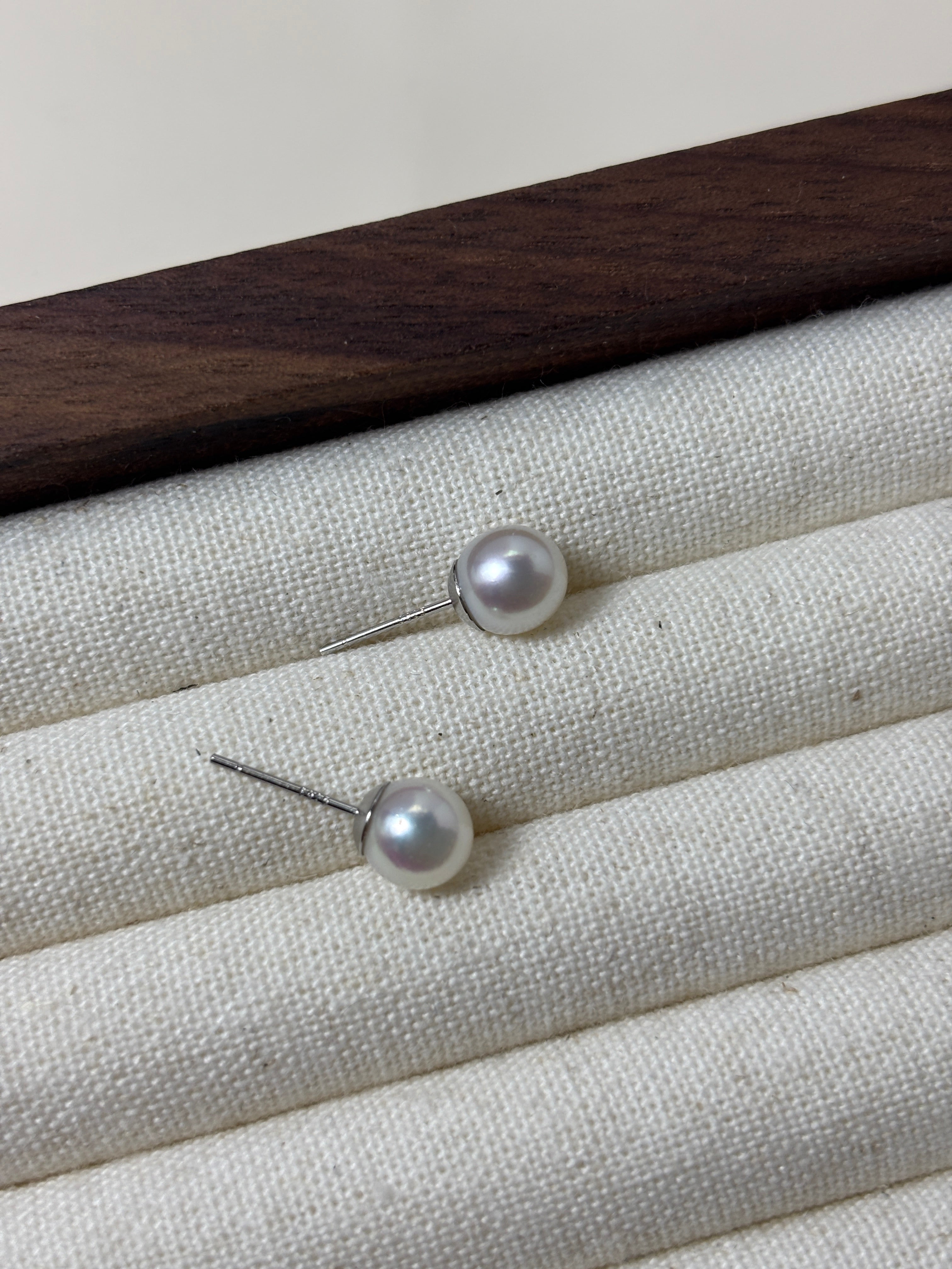 [Grace] 10-11mm Edison Pearl Ear Stud